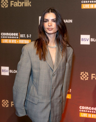 Emily Ratajkowski - CoinGeek BSV Blockchain NFT Cocktail Party 10/04/2021