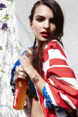 Emily Ratajkowski pic #544528