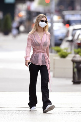 EMILY RATAJKOSKI Out in New York 07/08/2020