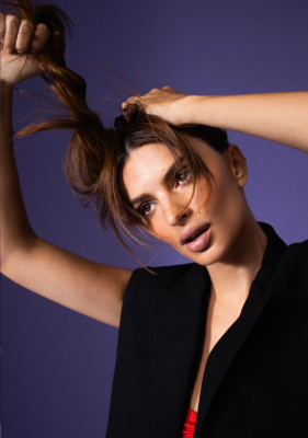 Emily Ratajkowski – Glamour UK, January 2024