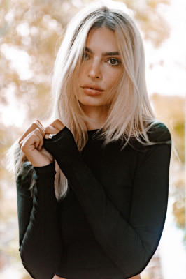EMILY RATAJKOWSKI for Kerastase, June 2020