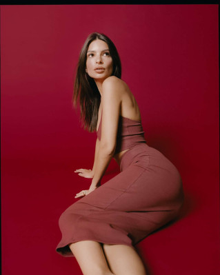 Emily Ratajkowski pic #1190453