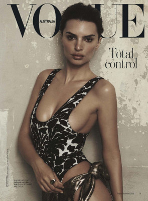 Emily Ratajkowski – Vogue Australia, December 2023