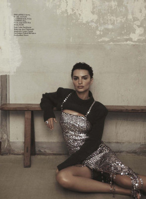 Emily Ratajkowski – Vogue Australia, December 2023