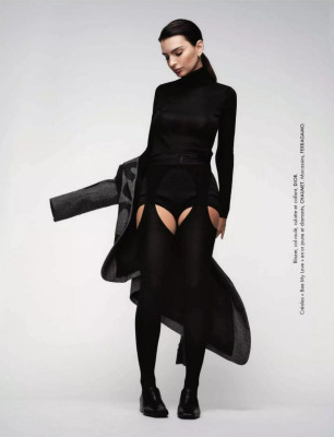 Emily Ratajkowski – Elle Magazine France, September 2024