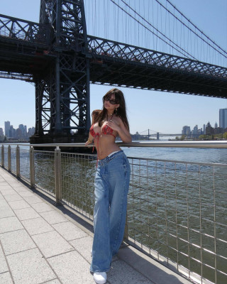 Emily Ratajkowski – Inamorata Swim Summer 2023