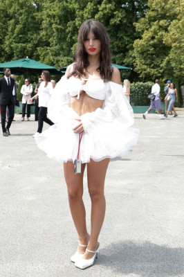 Emily Ratajkowski – Fashion Show in Versailles, June 2023