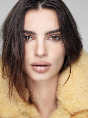 Emily Ratajkowski - Stylist UK (2021)