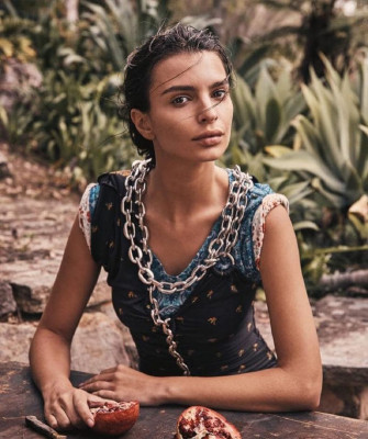 Emily Ratajkowski – Vogue Australia January 2019