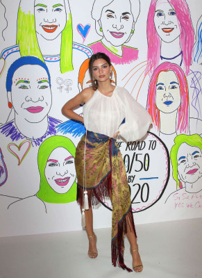 Emily Ratajkowski – WrapWomen’s Power Women Summit 2018 in LA