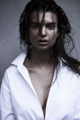 Emily Ratajkowski pic #761792