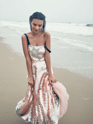 Emily Ratajkowski pic #907733