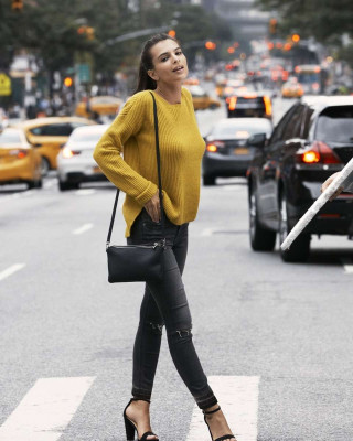 Emily Ratajkowski pic #919801