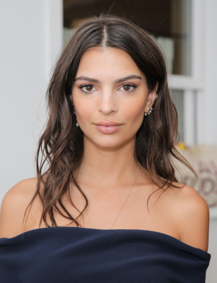 Emily Ratajkowski pic #882022