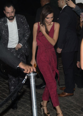 Emily Ratajkowski pic #806422
