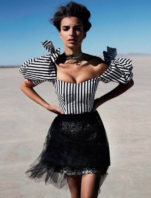 Emily Ratajkowski – Vogue Spain February 2017