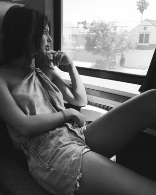 Emily Ratajkowski pic #904681