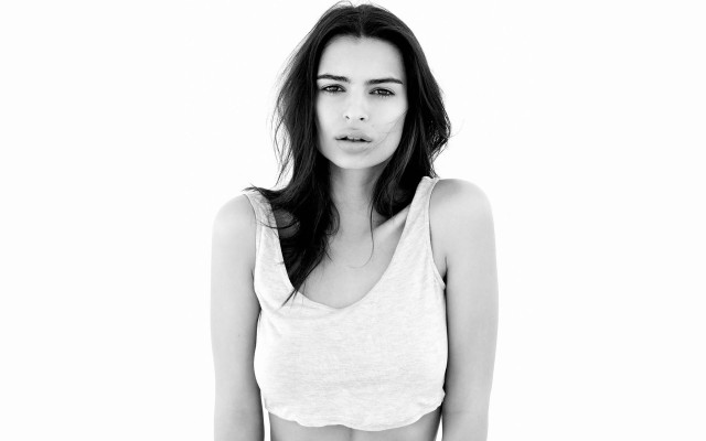 Emily Ratajkowski pic #818034