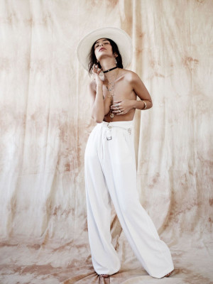 Emily Ratajkowski pic #877006