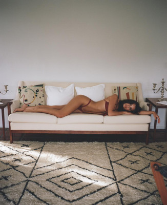 Emily Ratajkowski pic #1021934