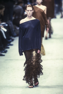 Emily Sandberg for Romeo Gigli spring 1999