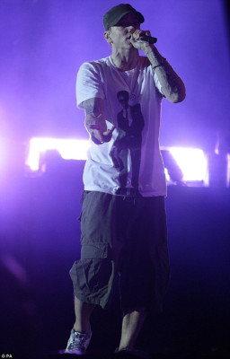Eminem pic #660601