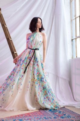 Emma Dumont – Grumpy Magazine April 2019 Issue