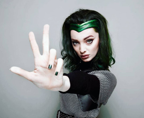 Новые лица: Emma Dumont