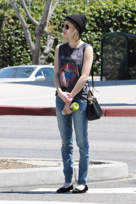 photo 23 in Emma Roberts gallery [id731832] 2014-05-24 00:00:00