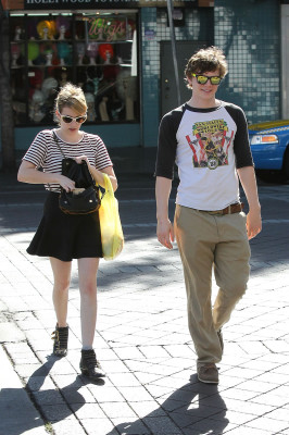 photo 6 in Emma Roberts gallery [id577830] 2012-11-10 00:00:00
