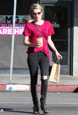 photo 24 in Emma Roberts gallery [id784354] 2015-01-08 00:00:00