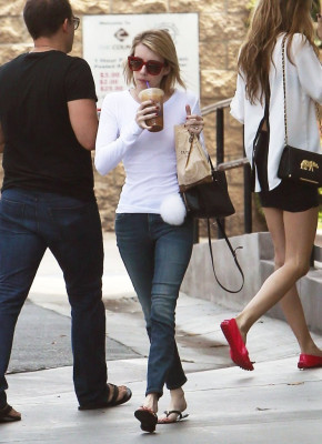 photo 19 in Emma Roberts gallery [id733919] 2014-05-29 00:00:00