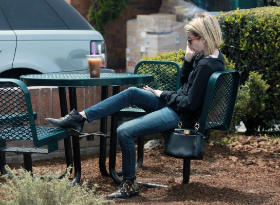 photo 5 in Emma Roberts gallery [id728518] 2014-05-14 00:00:00