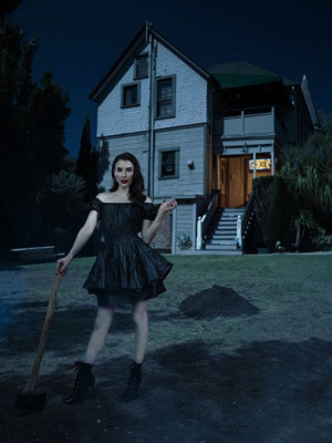 Emma Roberts – Los Angeles Magazine October 2019 Cover and Photos