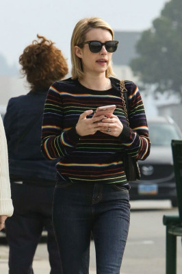 Emma Roberts – Out in Los Angeles 