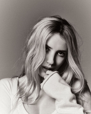 Emma Roberts by Naj Jamai for Violet Gray || 2021