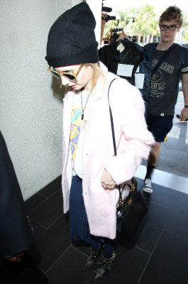 photo 15 in Emma Roberts gallery [id730019] 2014-05-19 00:00:00