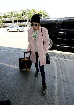photo 10 in Emma Roberts gallery [id730025] 2014-05-19 00:00:00