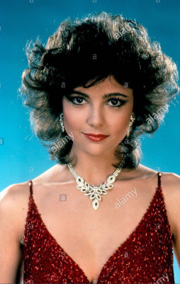 Emma Samms - Dynasty (1985)