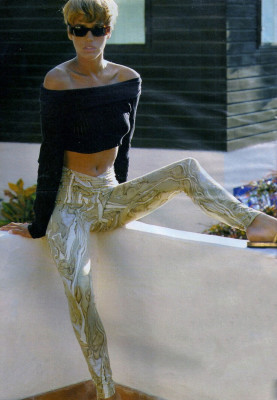 Emma Sjoberg for ELLE