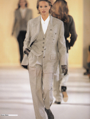 Emma Sjoberg for Anne Klein ready-to-wear fall winter 1992