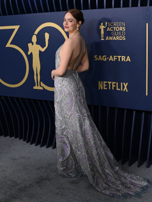 Emma Stone - 30th Annual Screen Actors Guild Awards in Los Angeles, 02/24/24
