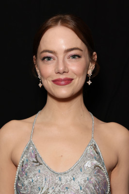 Emma Stone - 30th Annual Screen Actors Guild Awards in Los Angeles, 02/24/24