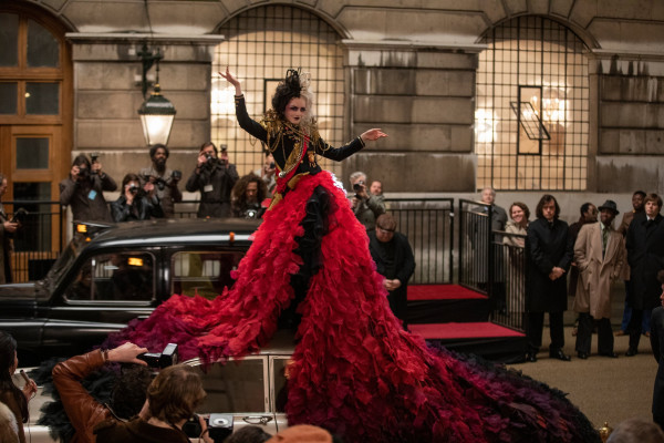 Emma Stone - 'Cruella' Stills // 2021