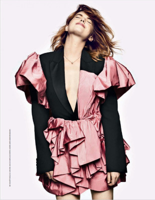 Emma Stone – ELLE Magazine Italy January 2019 Issue