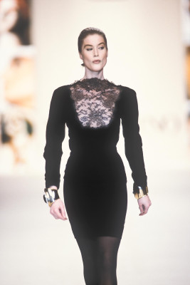 Emma Warg for Valentino FW 1991