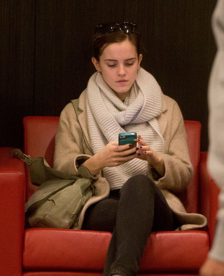 photo 14 in Emma Watson gallery [id625072] 2013-04-14 00:00:00