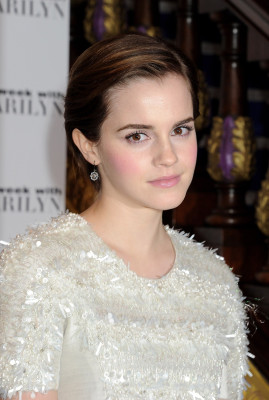 photo 17 in Emma Watson gallery [id625263] 2013-04-14 00:00:00