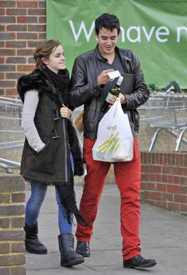 photo 13 in Emma Watson gallery [id625073] 2013-04-14 00:00:00