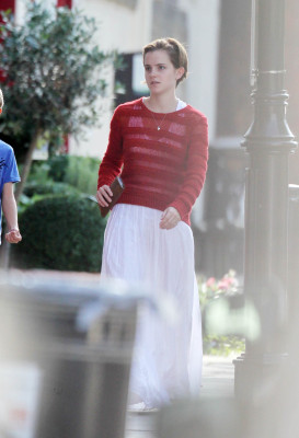 photo 15 in Emma Watson gallery [id649631] 2013-07-13 00:00:00